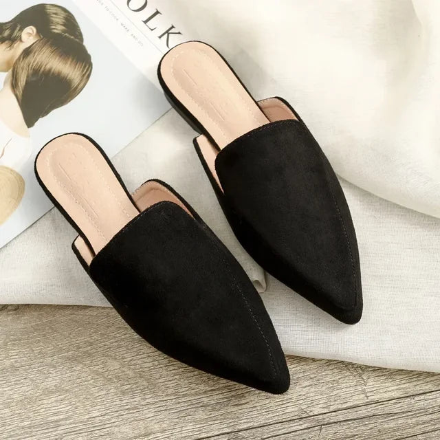 Skorter | Elegant suede mules with pointed toe