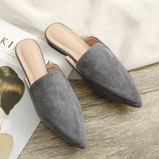 Skorter | Elegant suede mules with pointed toe