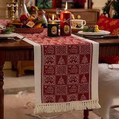 Skorter | Festive Christmas Elk Table Runner