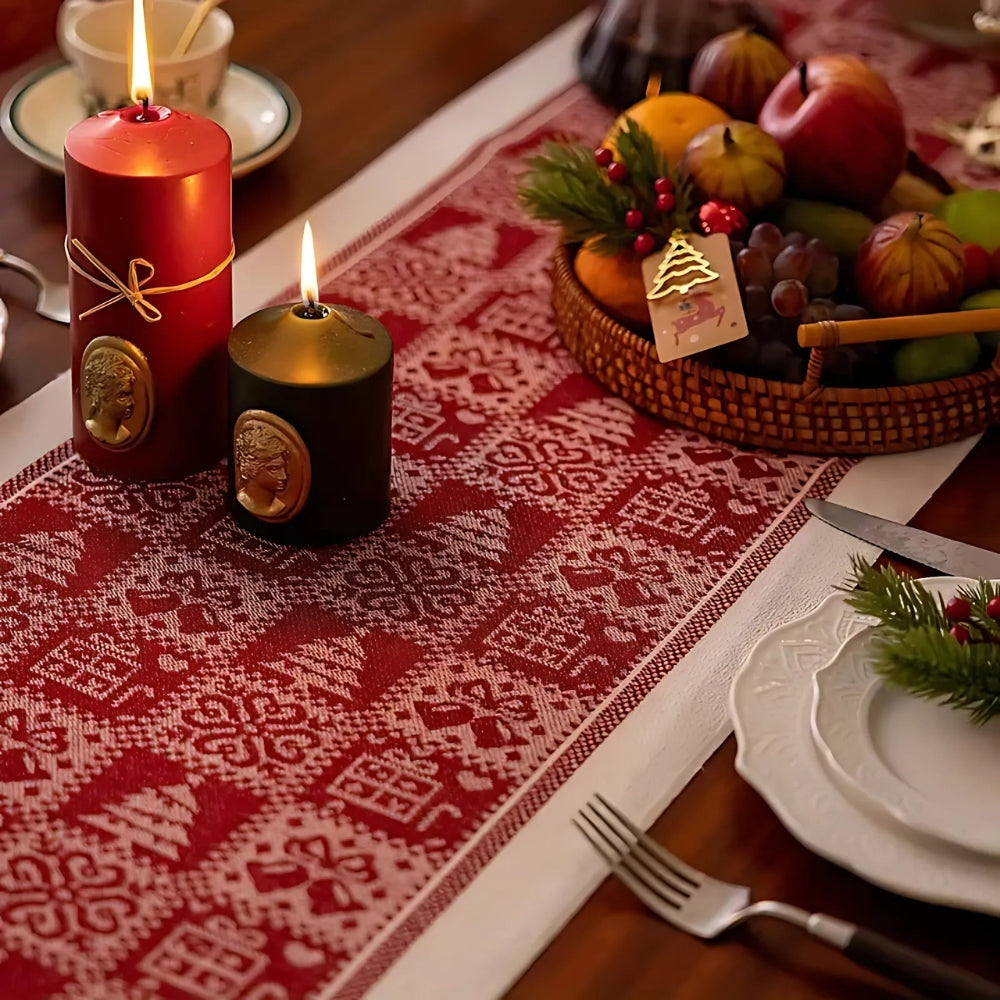 Skorter | Festive Christmas Elk Table Runner