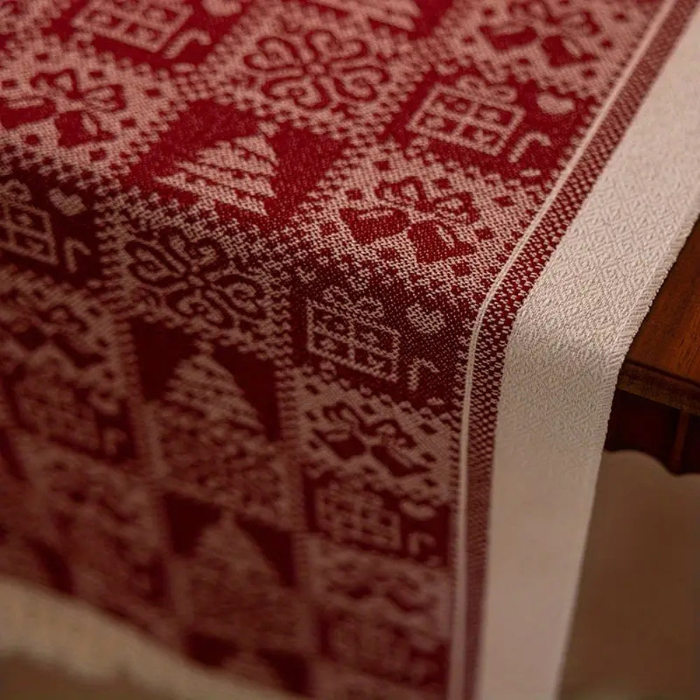 Skorter | Festive Christmas Elk Table Runner