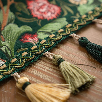 Skorter | Flora Vine Embroidered Table Runner