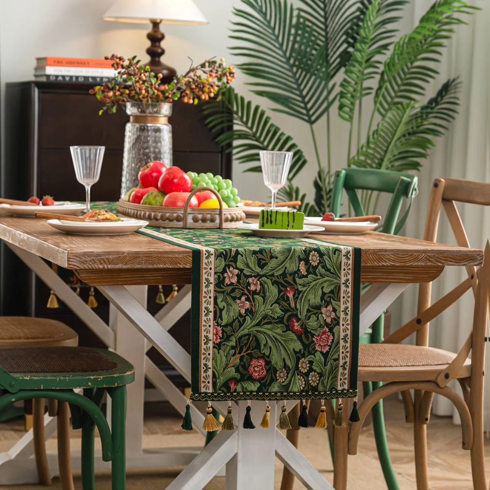 Skorter | Flora Vine Embroidered Table Runner