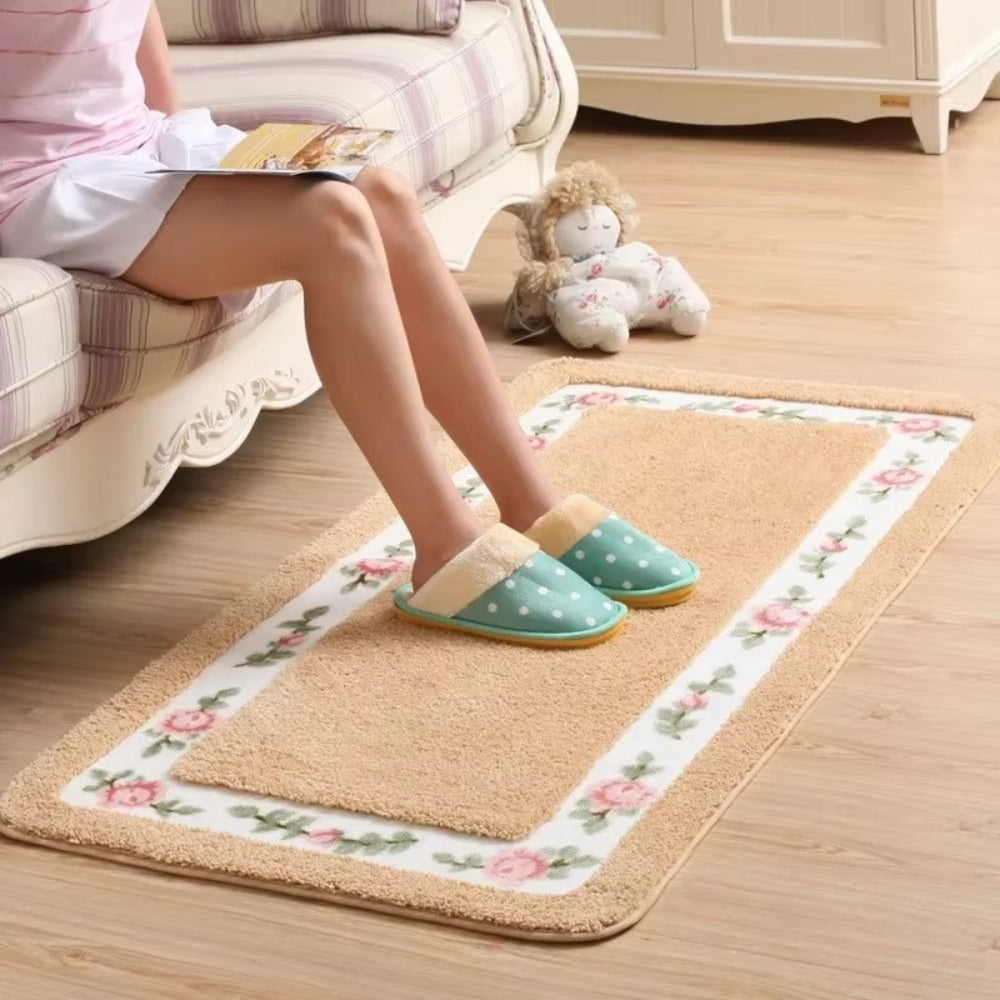 Skorter | Floral Border Absorbent Bath Mat