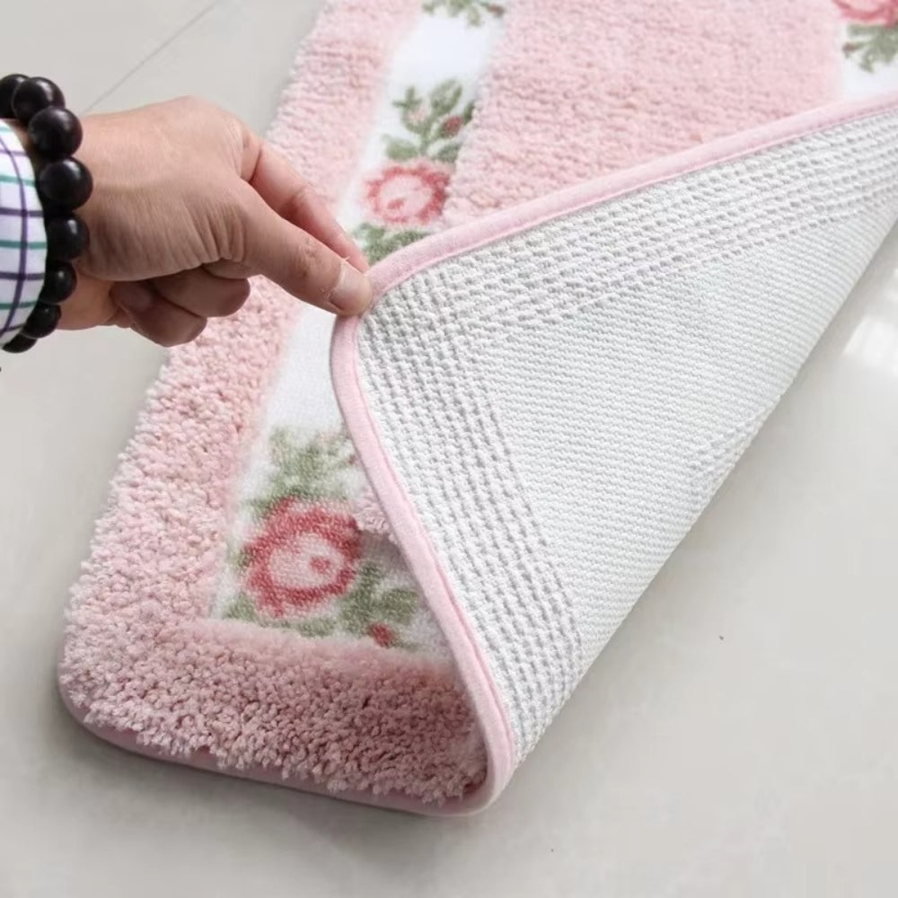 Skorter | Floral Border Absorbent Bath Mat