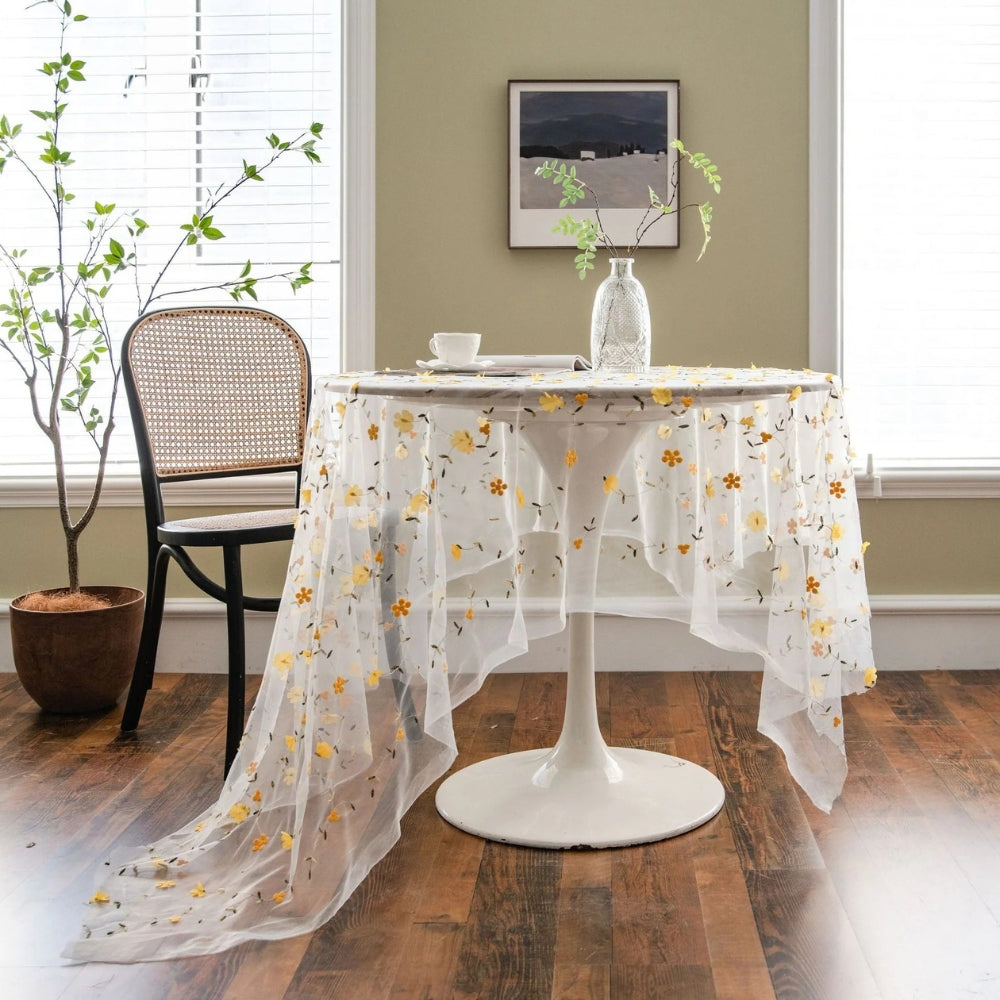 Skorter | Floral Embroidered Lace Tablecloth Cover