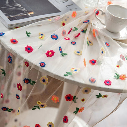 Skorter | Floral Embroidered Lace Tablecloth Cover