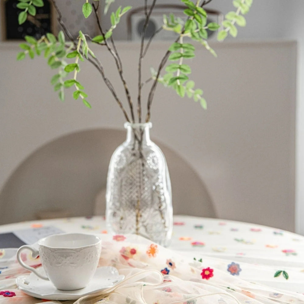 Skorter | Floral Embroidered Lace Tablecloth Cover