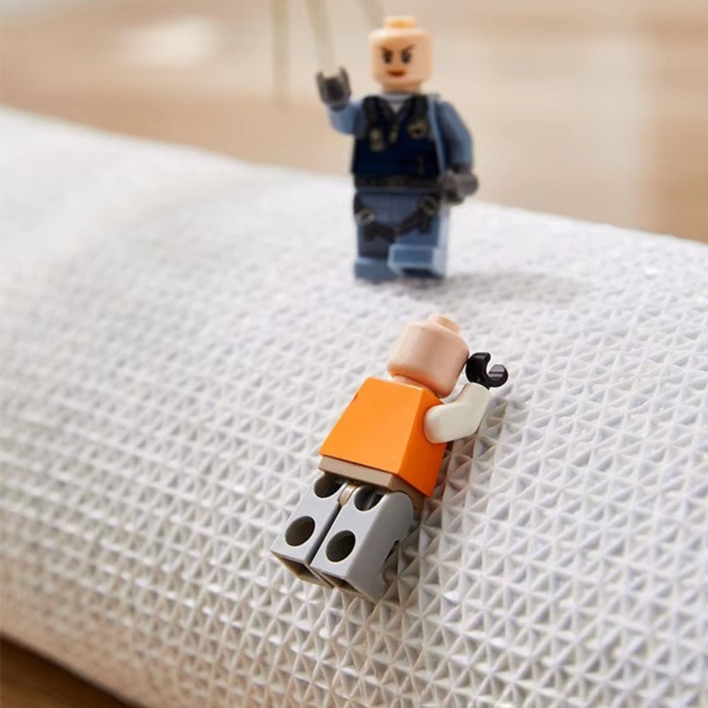 Skorter | Floral Oval Plush Bath Mat