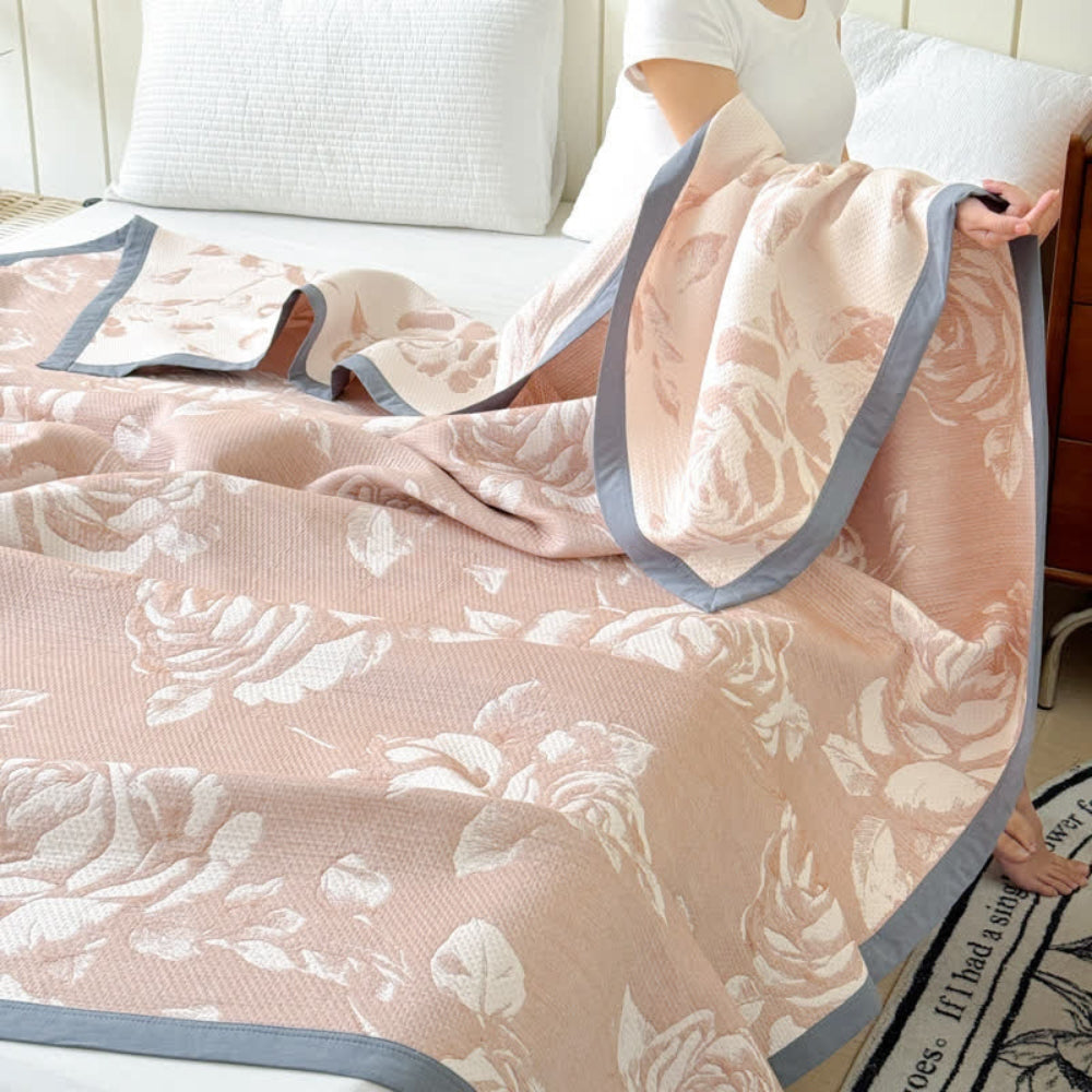 Skorter | Flouriva Pink Rose Cotton Blanket
