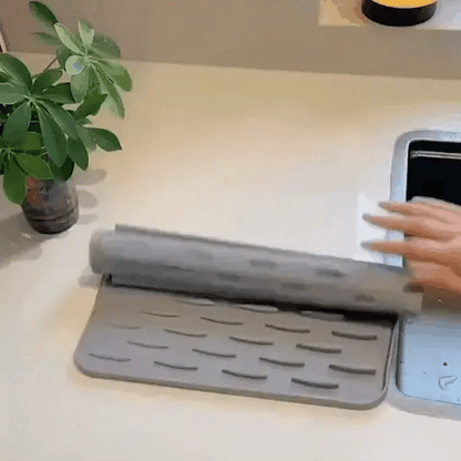 Skorter | FlexiDry Silicone Drying Mat – Heat Resistant, Non-Slip & Space Saving Design