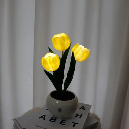 Skorter | Enchanted Tulip Glow Lantern