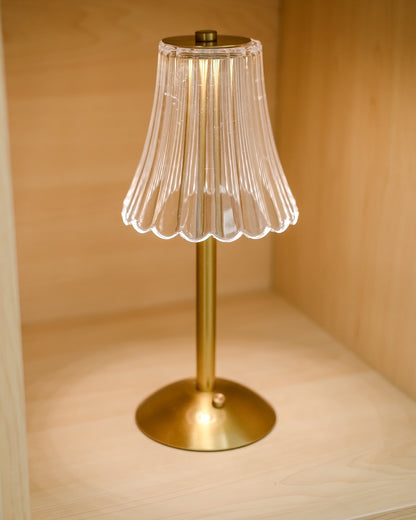 Skorter | RadiantGold – Elegant Portable Table Lamp