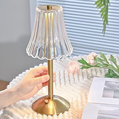 Skorter | RadiantGold – Elegant Portable Table Lamp