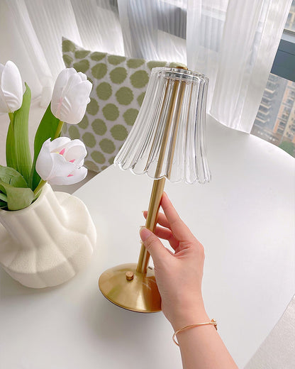 Skorter | RadiantGold – Elegant Portable Table Lamp