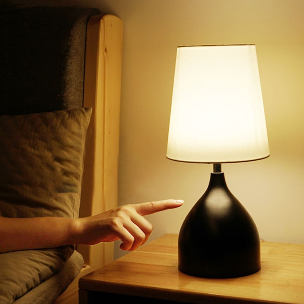 Skorter | TrendyGlow – Contemporary LED Table Lamp for Bedroom Ambiance