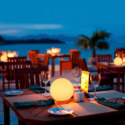 Skorter | GlowSphere – Table lamp with modern worldly charm