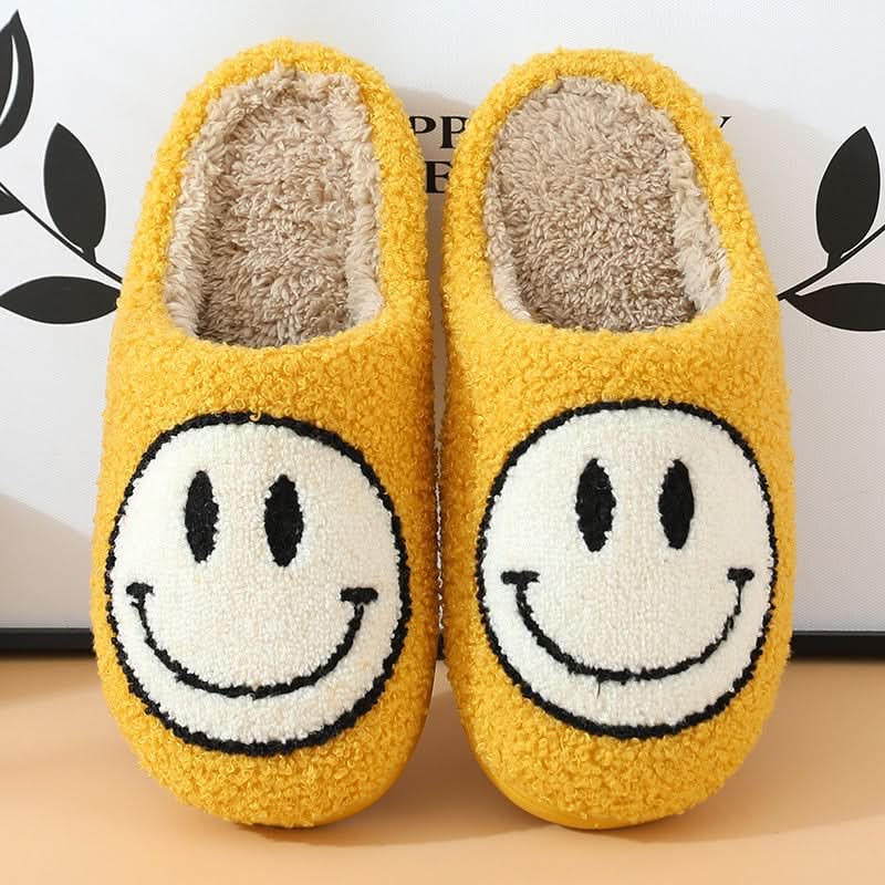 Skorter | COZYTOES SLIPPERS – Fluffy slippers with smiley & silicone cushioning for warm feet