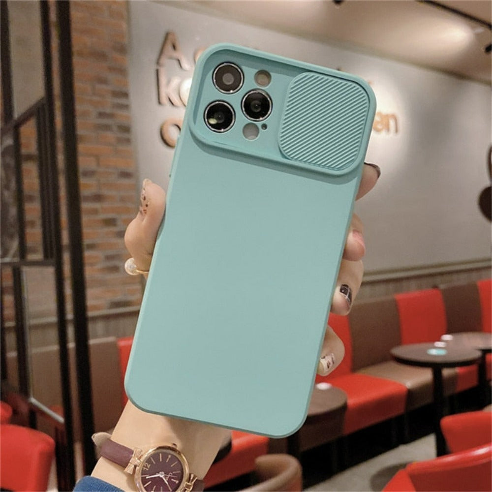Skorter | Case With Lens Cover For IPhone