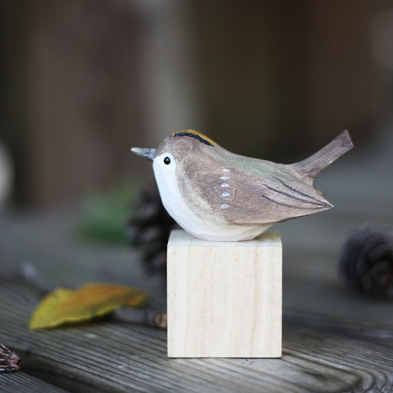 Skorter | GloRadiance Wooden Bird Figurines – Handmade Interior Decoration