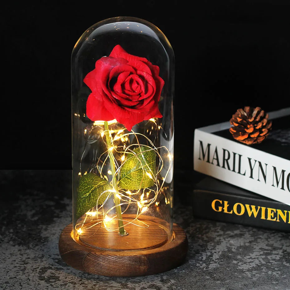 Skorter | Eternal Rose in Glass Dome | Handpicked, LED Lit & Ideal for Romantic Gifts and Home Decor