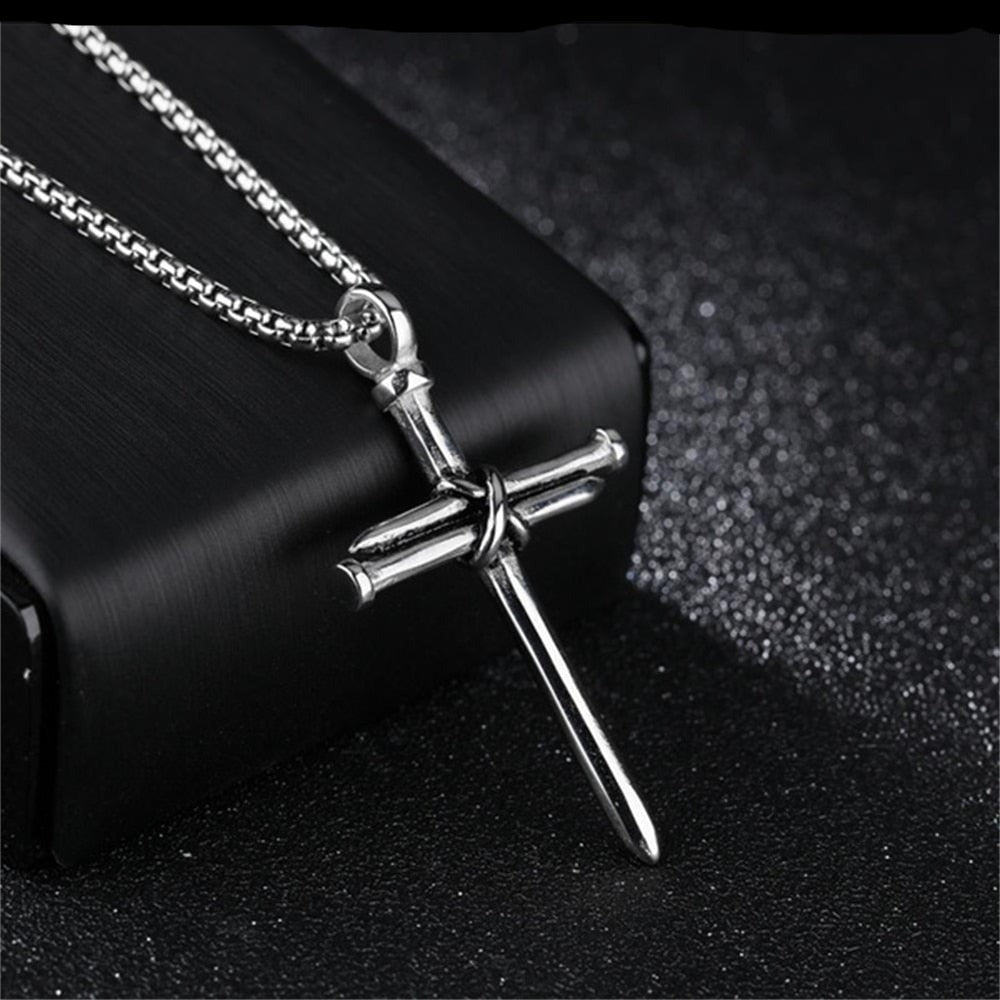 Skorter | Cross Necklace