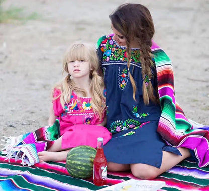 Skorter | Boho Vibrant Mexican Serape Blanket