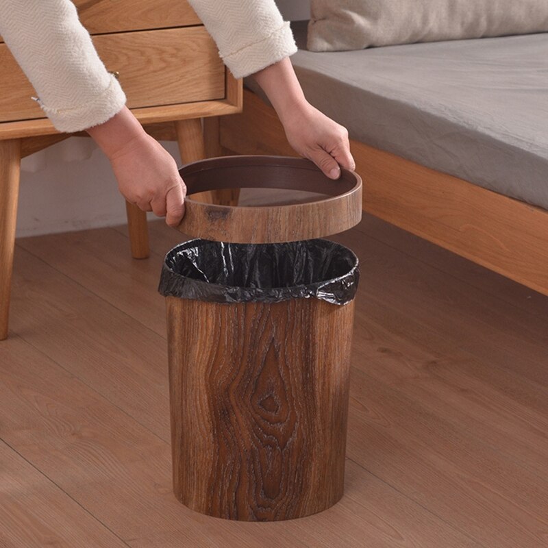 Skorter | Elegant Retro Wood Grain Trash Can