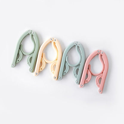 Skorter | Folding Clothes Hanger