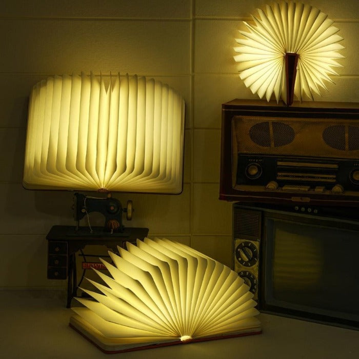 Skørter | Book Lamp