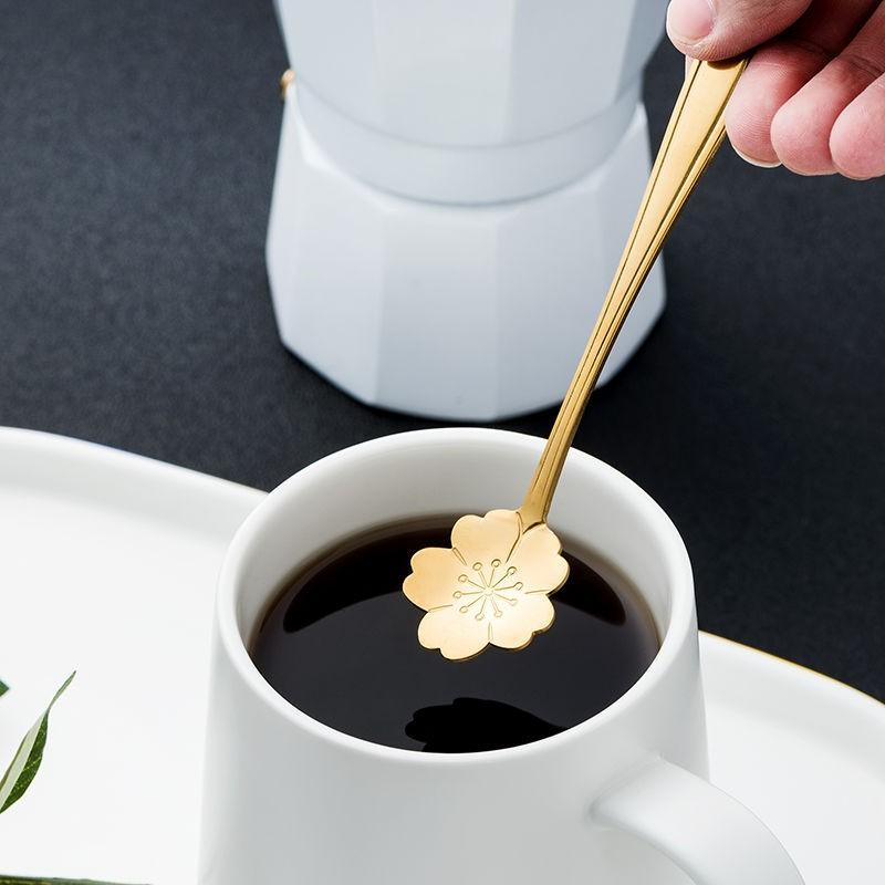 Skorter | 8-piece stainless steel teaspoon set with flower design