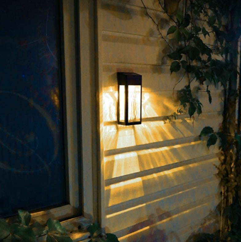 Skorter | SolarBurst – Outdoor Wall Lamp with Solar Energy