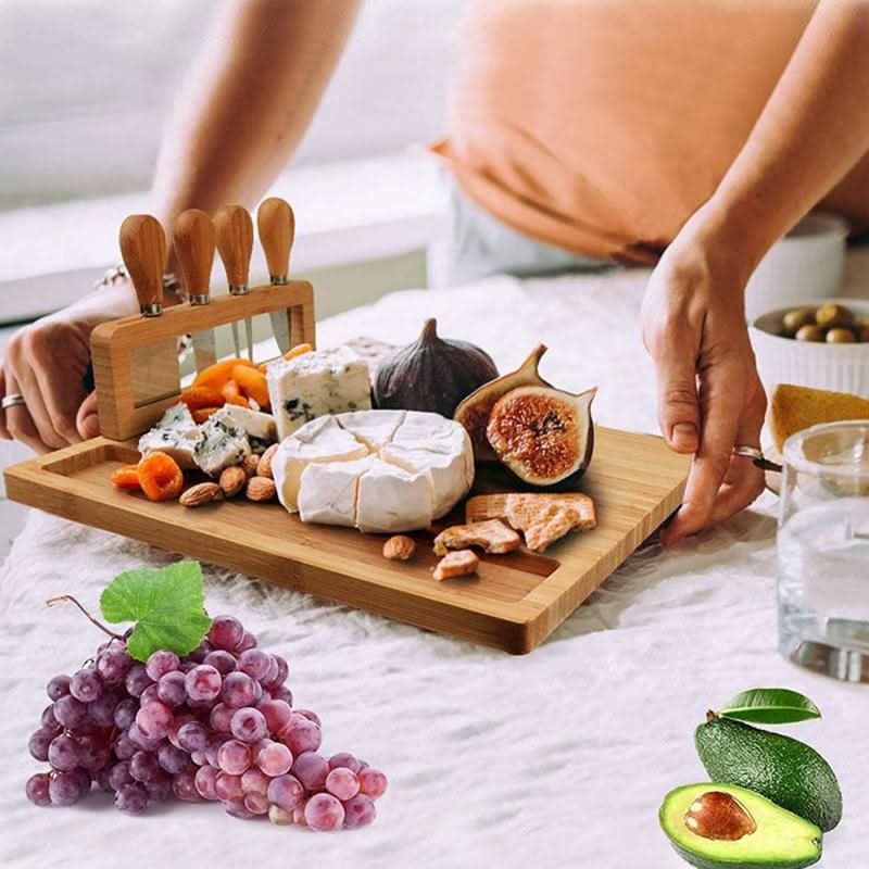 Skorter | CheeseLux – Premium Bamboo Cheese Board Set