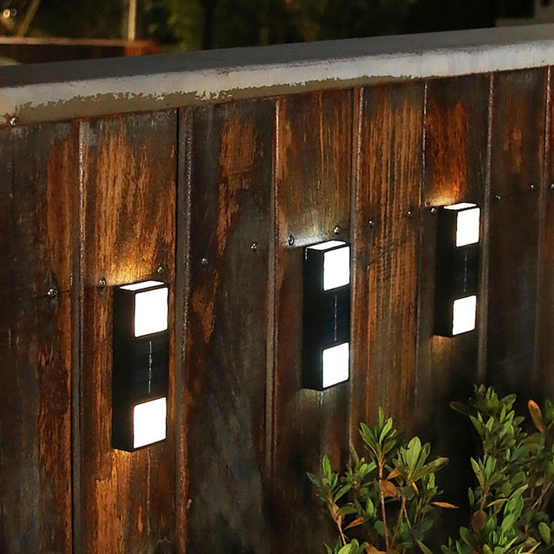 Skorter | SunFence - Efficient Solar Garden Lamp