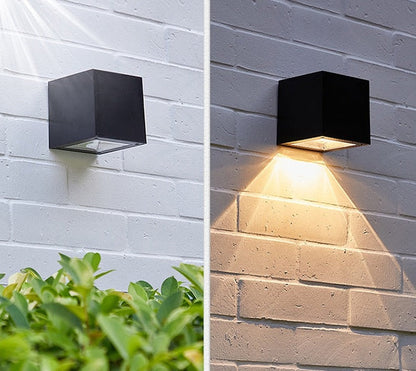 Skorter | GlowBeam – Elegant Outdoor Wall Lamp for Mood Lighting
