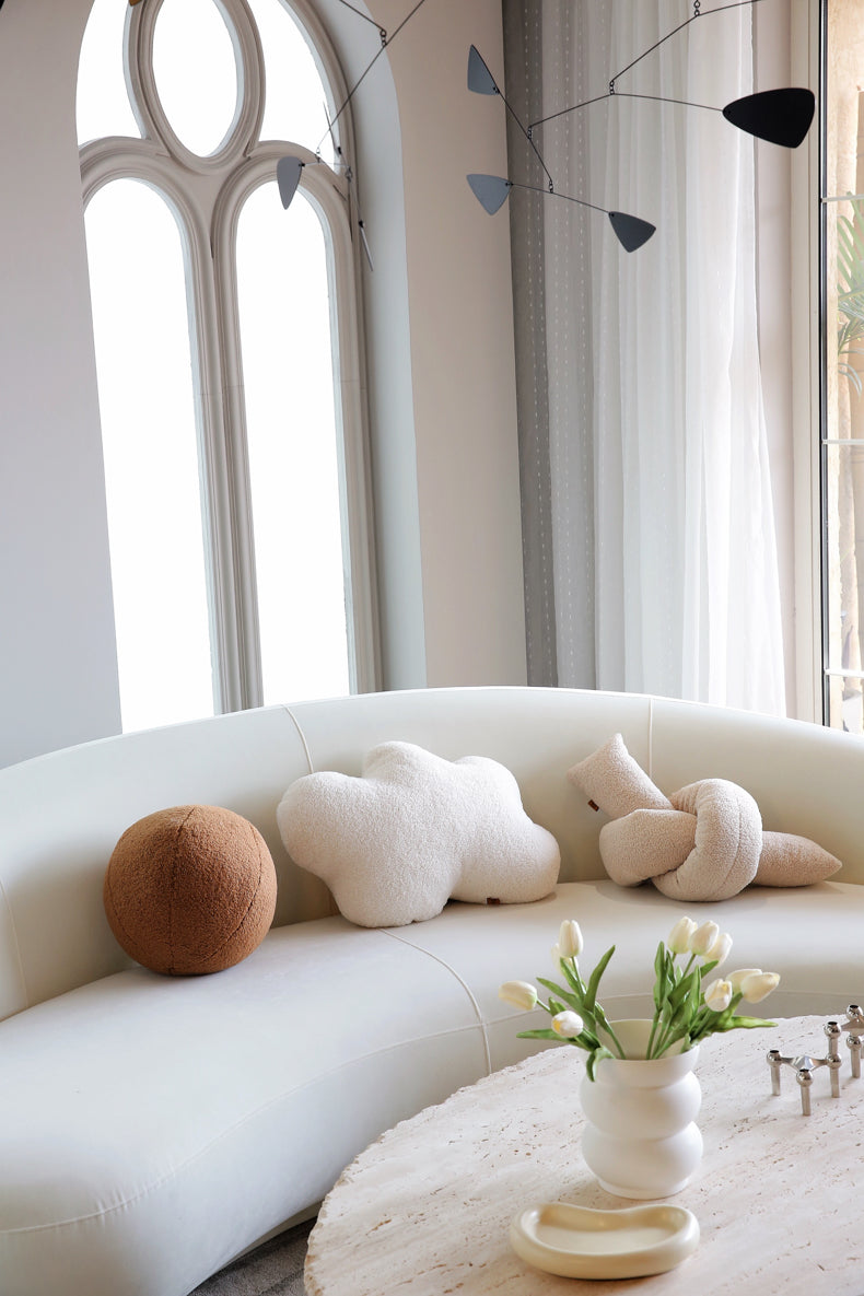 Skorter | Button cushion: Stylish cushion with unique button design