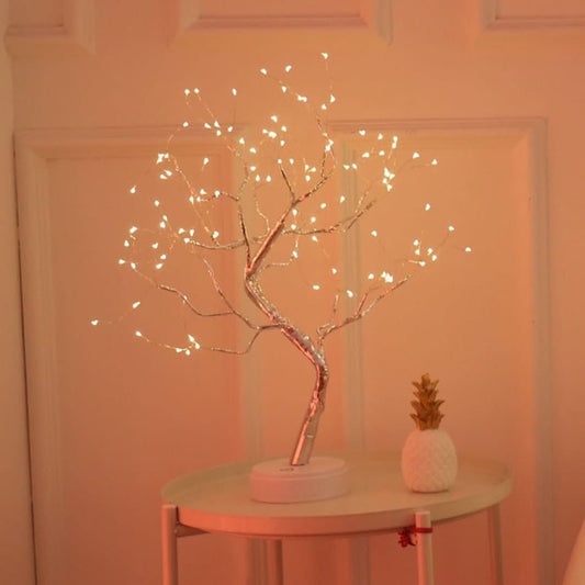 Skorter | Light Tree Table Lamp