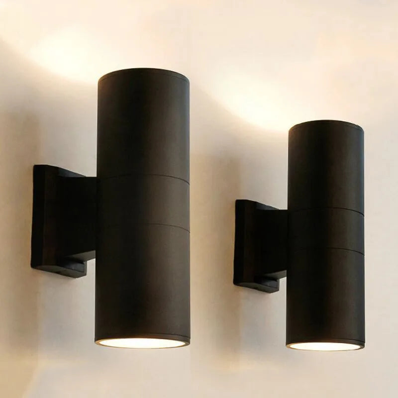 Skorter | Waterproof Outdoor Wall Lamp