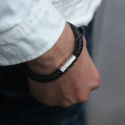 Skorter | Classic Men's Leather Braided Retro Bracelet With Stainless Steel Twist Lock
