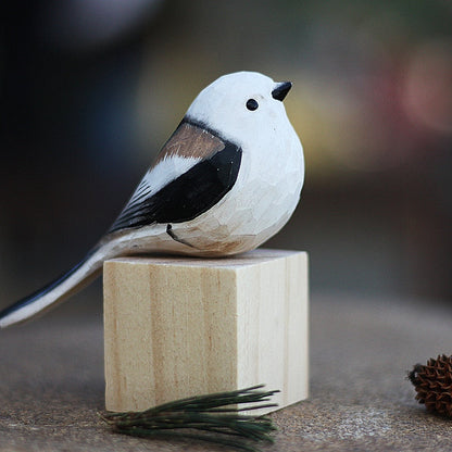 Skorter | NordicFeathers - Elegant Wooden Bird Figurines