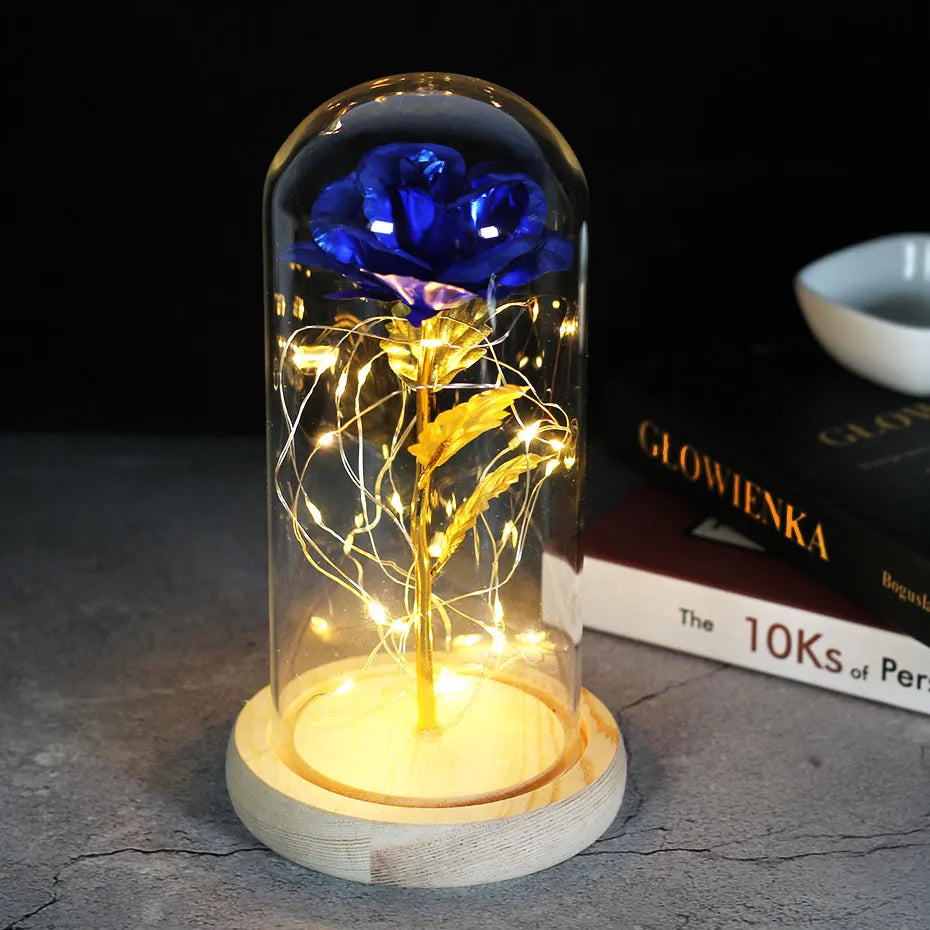 Skorter | Eternal Rose in Glass Dome | Handpicked, LED Lit & Ideal for Romantic Gifts and Home Decor