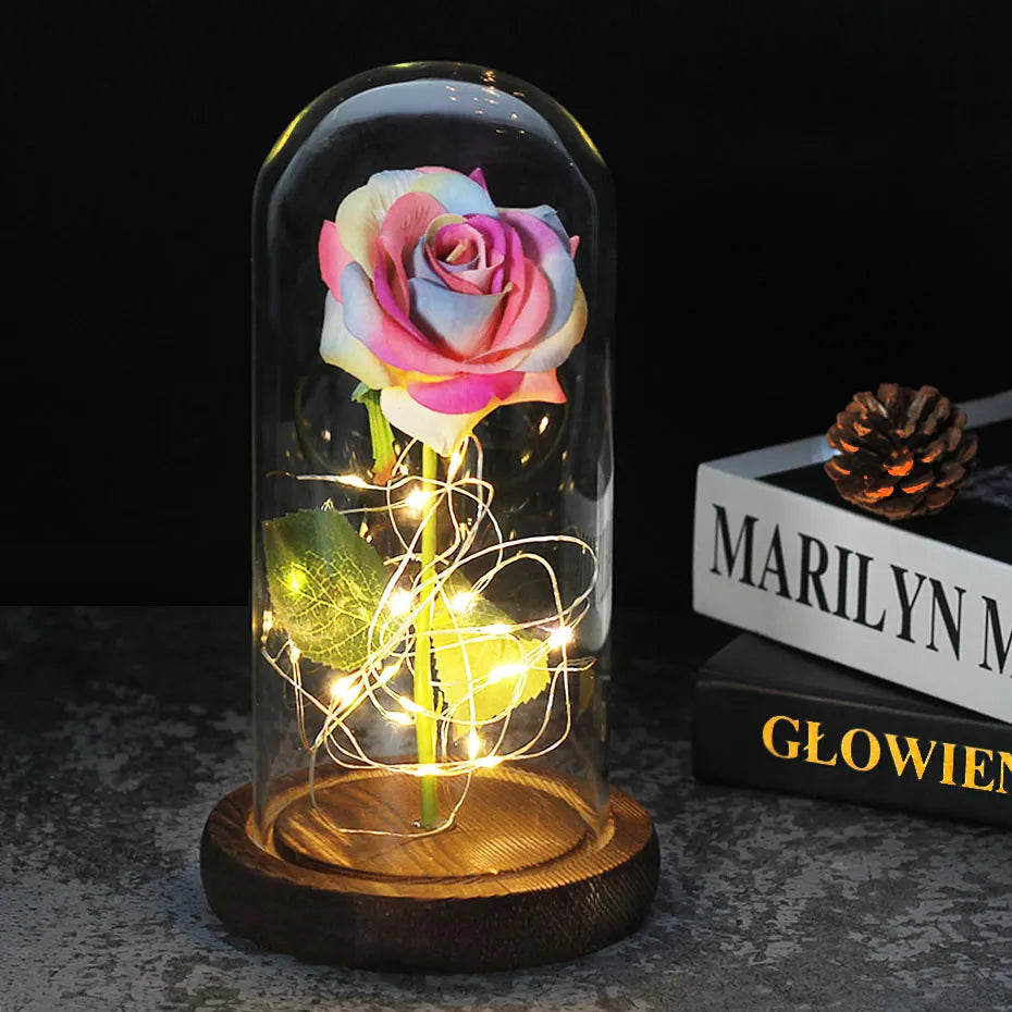 Skorter | Eternal Rose in Glass Dome | Handpicked, LED Lit & Ideal for Romantic Gifts and Home Decor