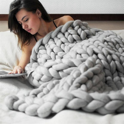 Skorter | Heavy Knit Blanket