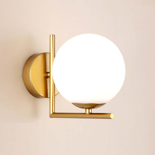Skorter | Gold Wall Light