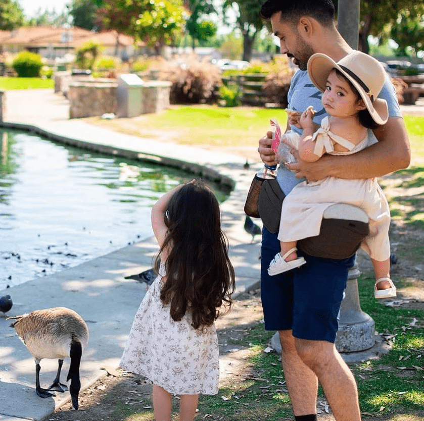 Skorter | CuddleLift Baby Carrier – Ergonomic Baby Carrier for Pain-Free Carrying