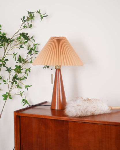 Skorter | AntiqueRadiance – Elegant Wood and Metal Table Lamp