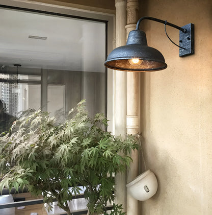 Skorter | Aisle Iron Sconce - Vintage Industrial Wall Lamp
