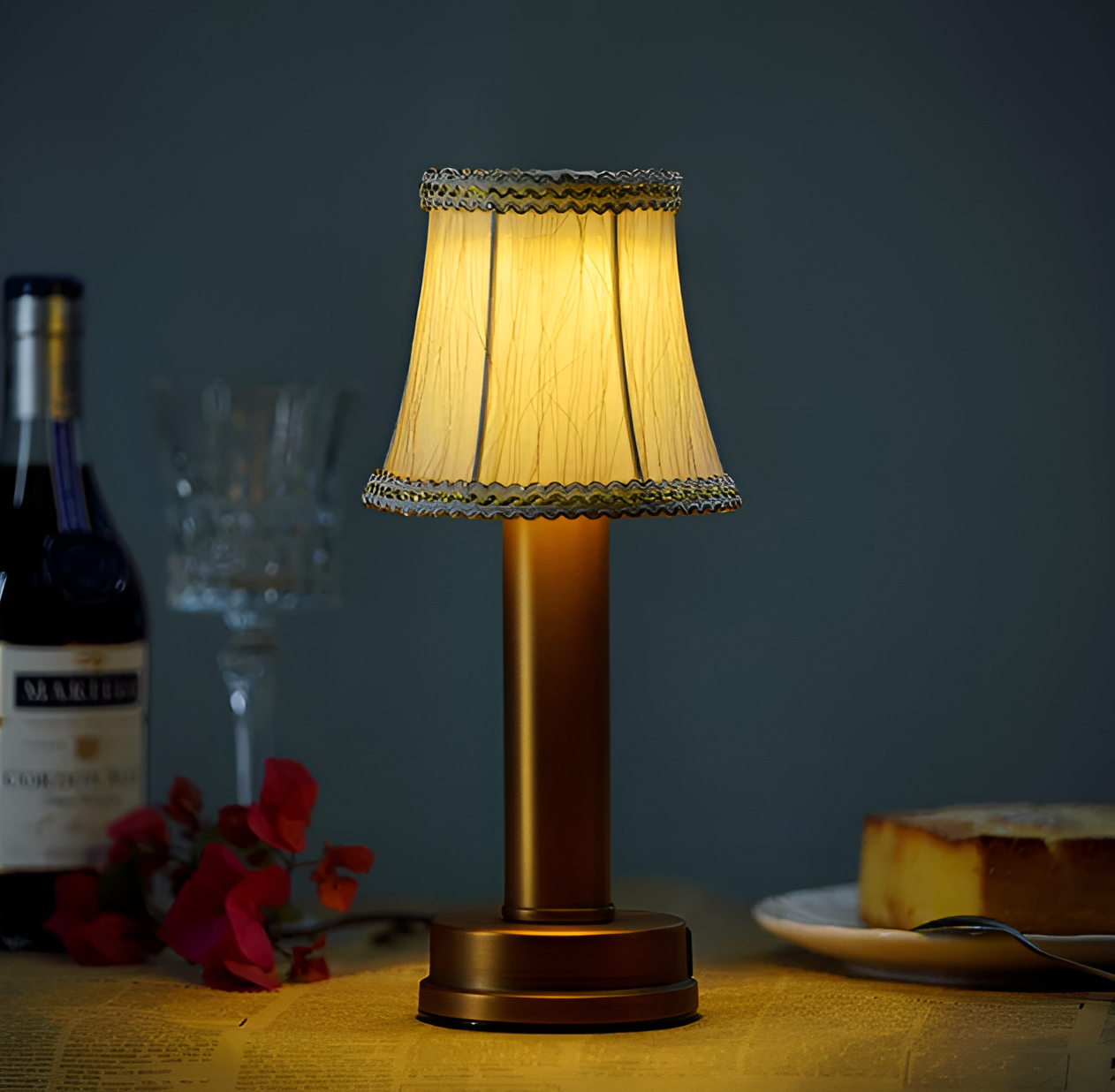 Skorter | Vintage Flare - Aluminium Table Lamp Dimmer Fabric Shade