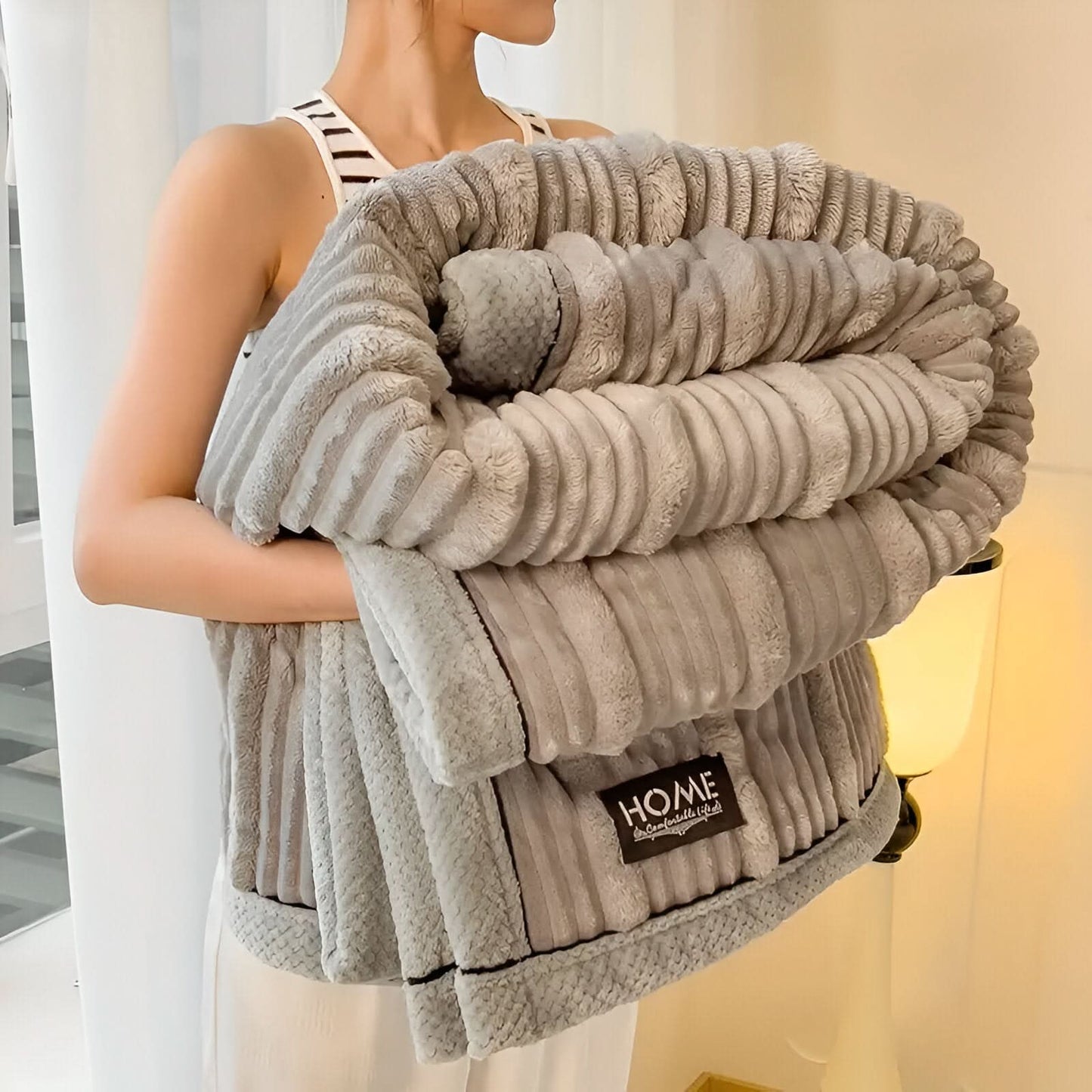 Skorter | FLUFFIQUE - Premium Fluffy Cuddle Blanket