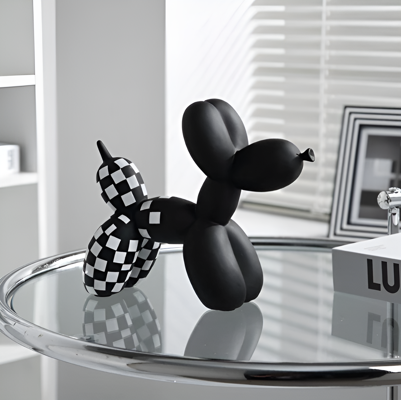 Skorter | Balloon Pup Art - Creative Balloon Dog Design for Home Decoration